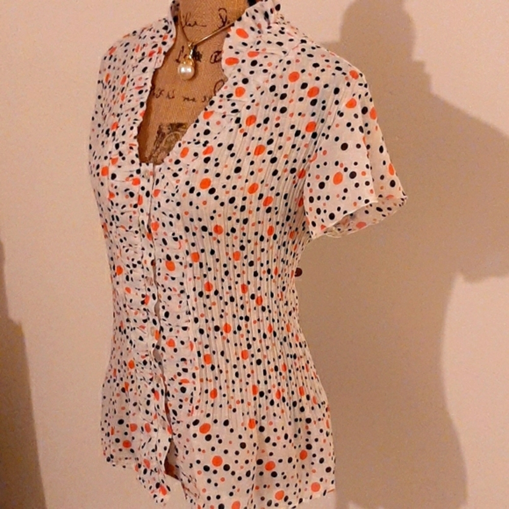 Button up blouse - Picture 2 of 4